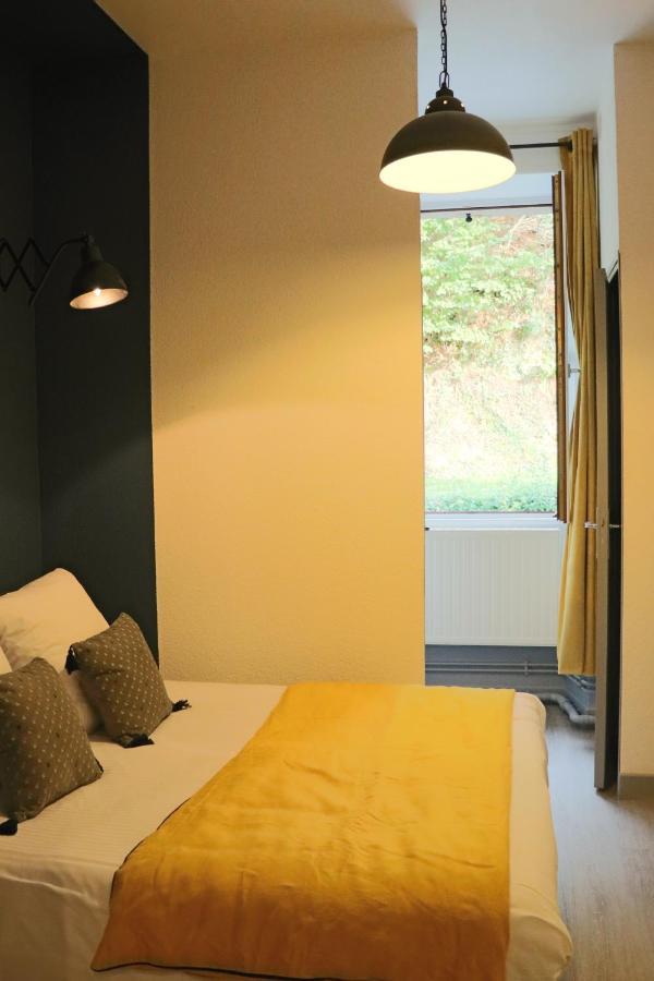 Logis Hotel Restaurant La Brasserie Treignac ภายนอก รูปภาพ