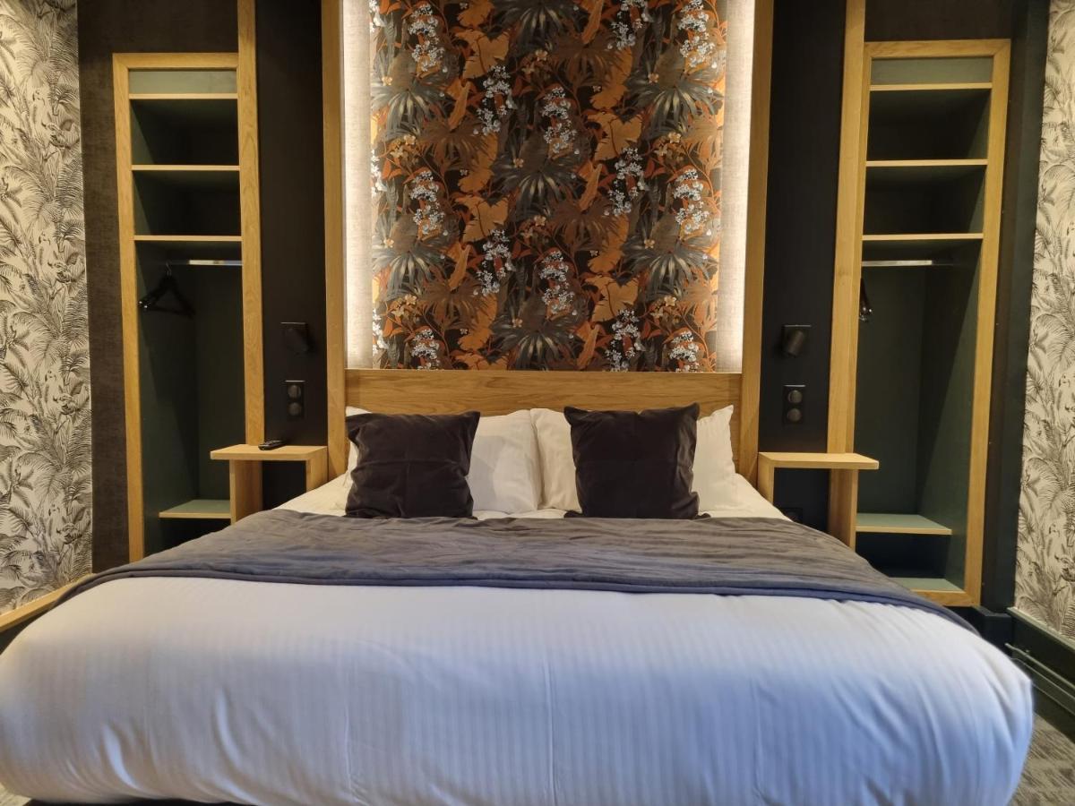 Logis Hotel Restaurant La Brasserie Treignac ภายนอก รูปภาพ