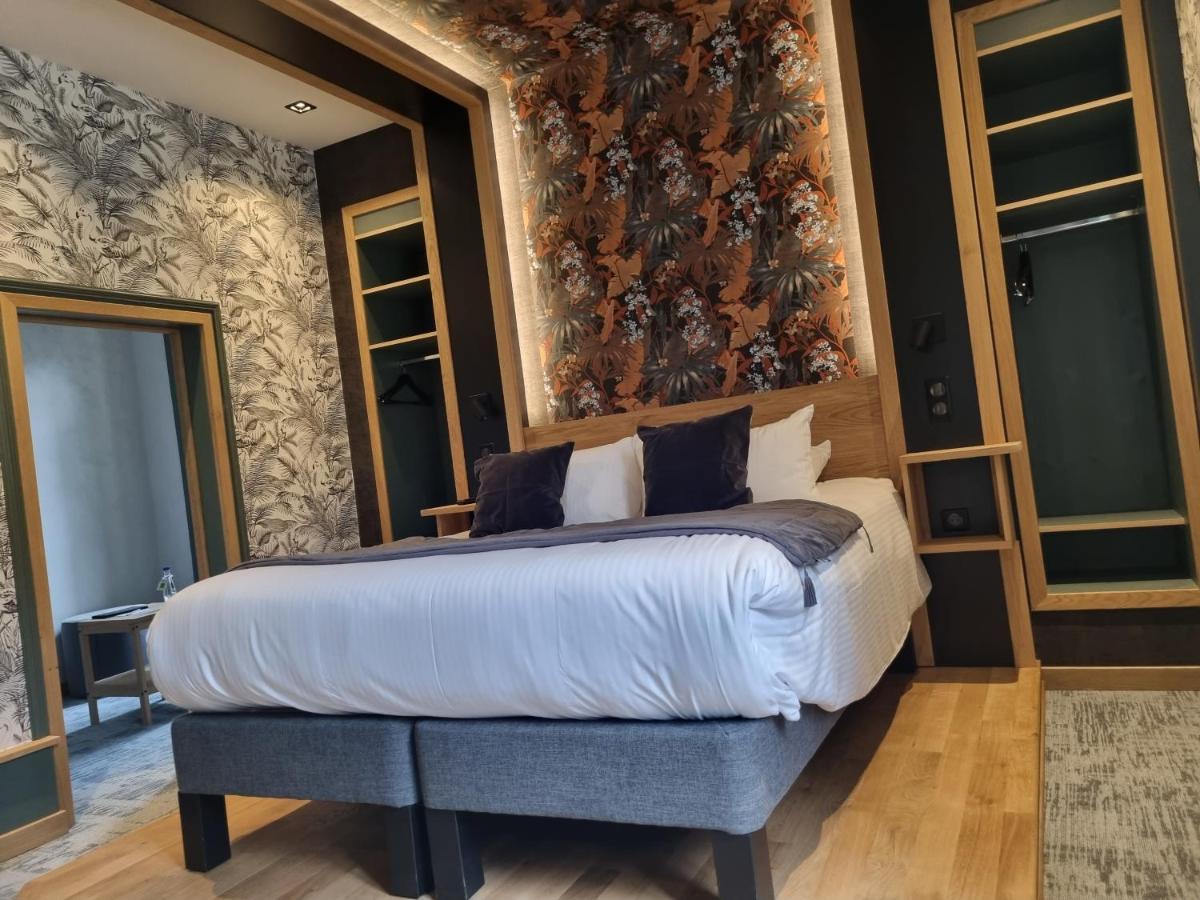 Logis Hotel Restaurant La Brasserie Treignac ภายนอก รูปภาพ